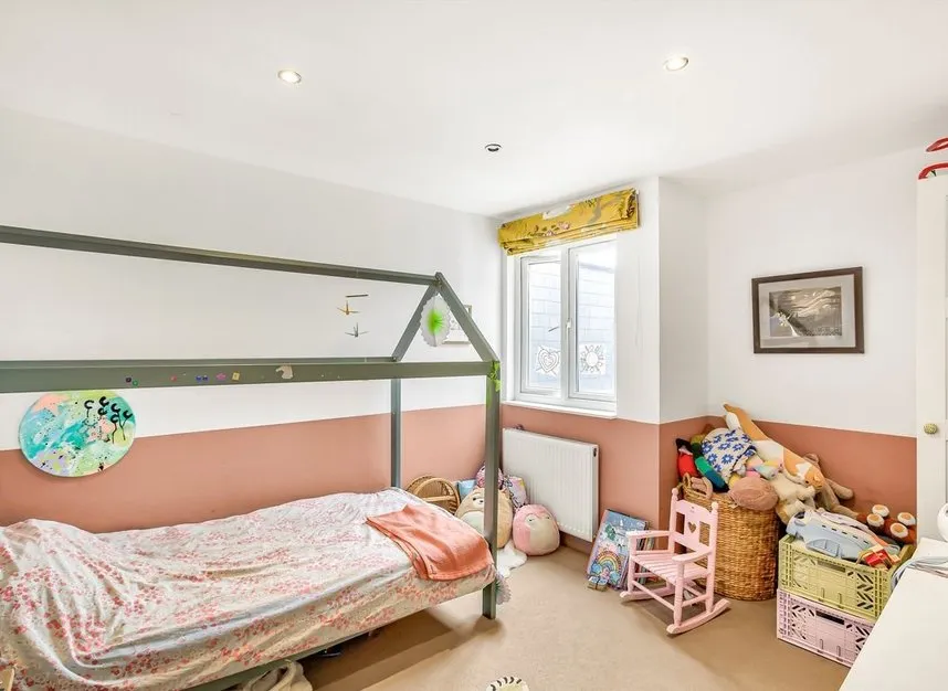 Nimrod Road, Furzedown, SW16, photo 9