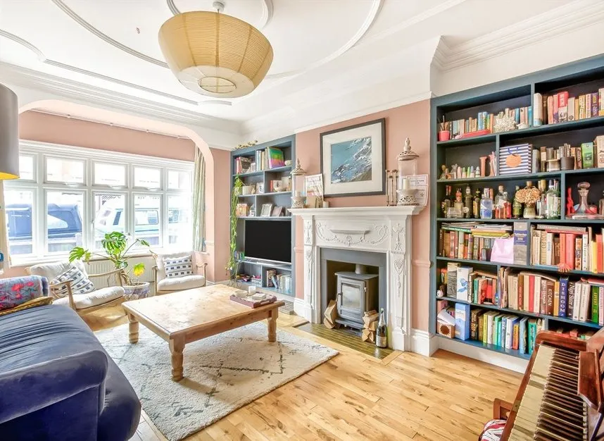 Nimrod Road, Furzedown, SW16, photo 2