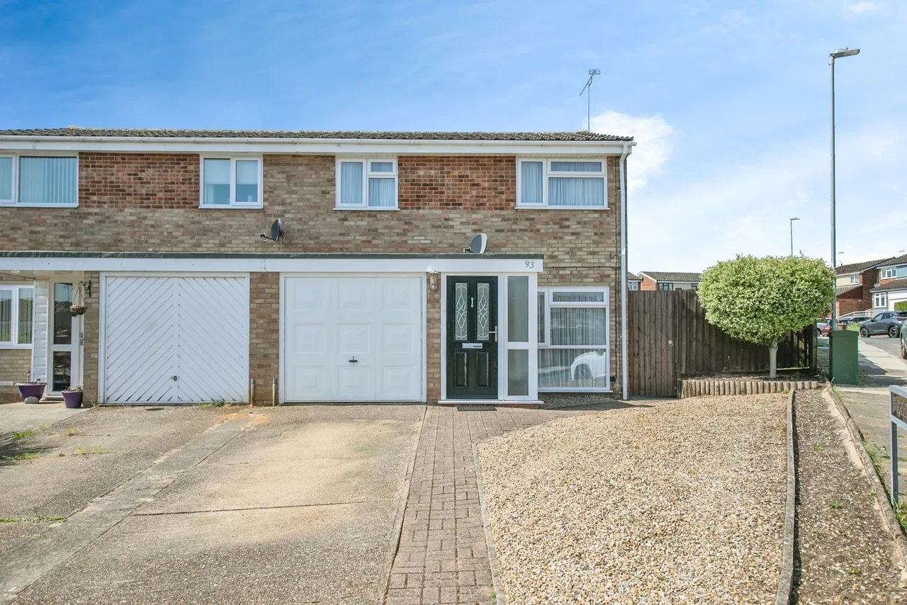 Holcombe Crescent, Ipswich, Suffolk, IP2, photo 17