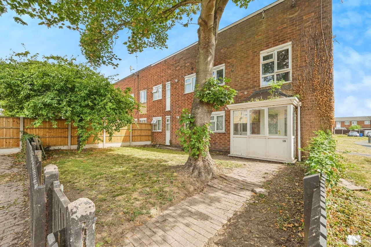 1 bed flat for sale, Montrose Close, Sinfin, DE24