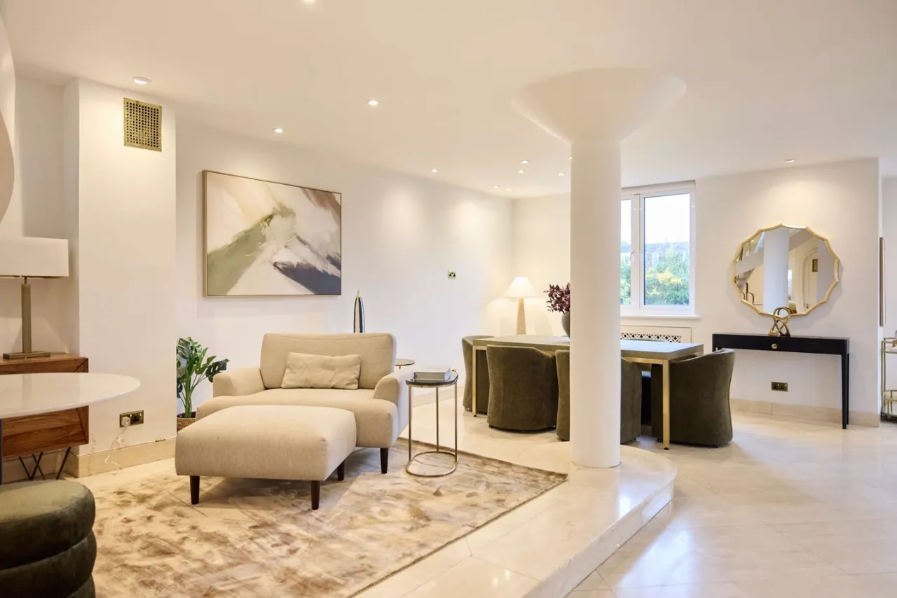 Avenue Road, St Johns Wood, London, NW8 6BU, photo 2