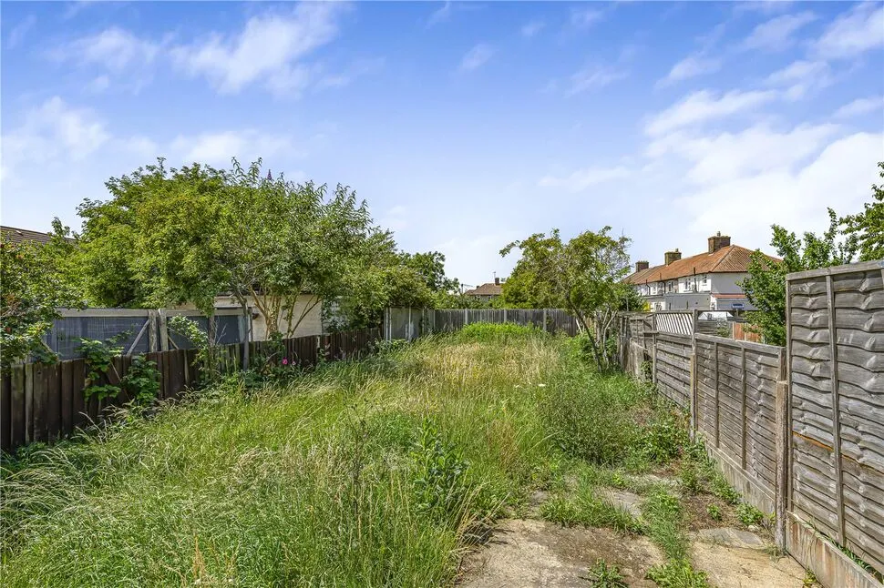Monmouth Road, Dagenham, RM9, photo 9