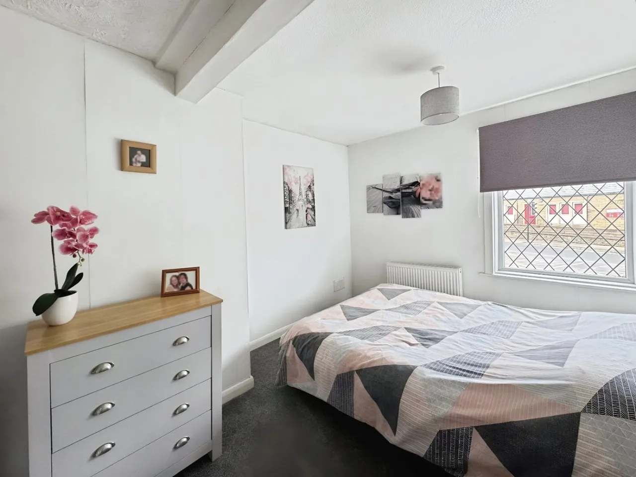 Hare Park Lane, Hightown, WF15, photo 9