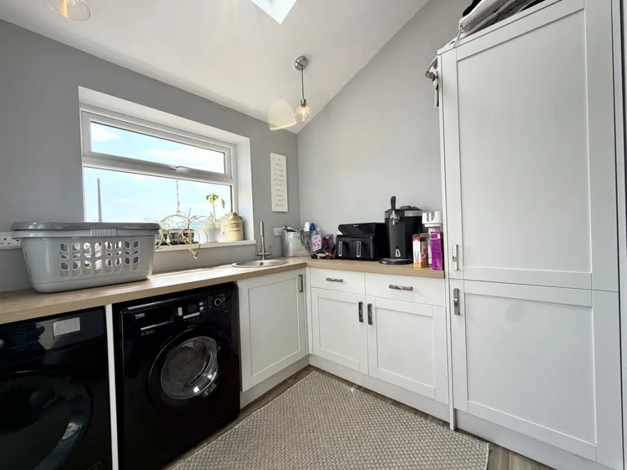 Wellfield, Pontmorlais West, CF47, photo 40