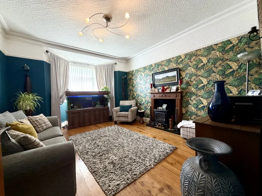 Wellfield, Pontmorlais West, CF47, photo 4