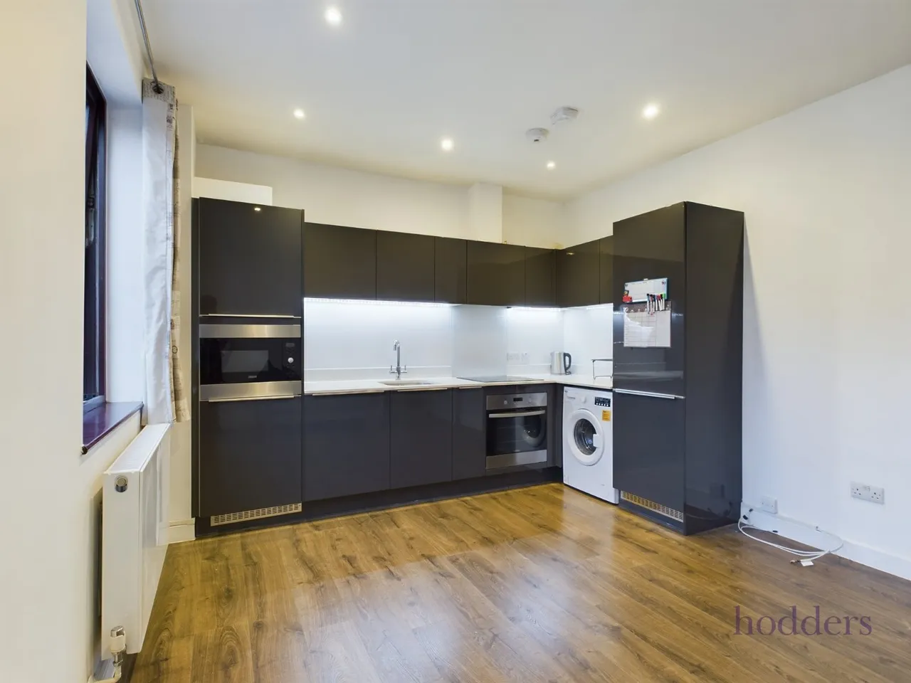 Hanworth Lane, Chertsey, KT16, photo 2