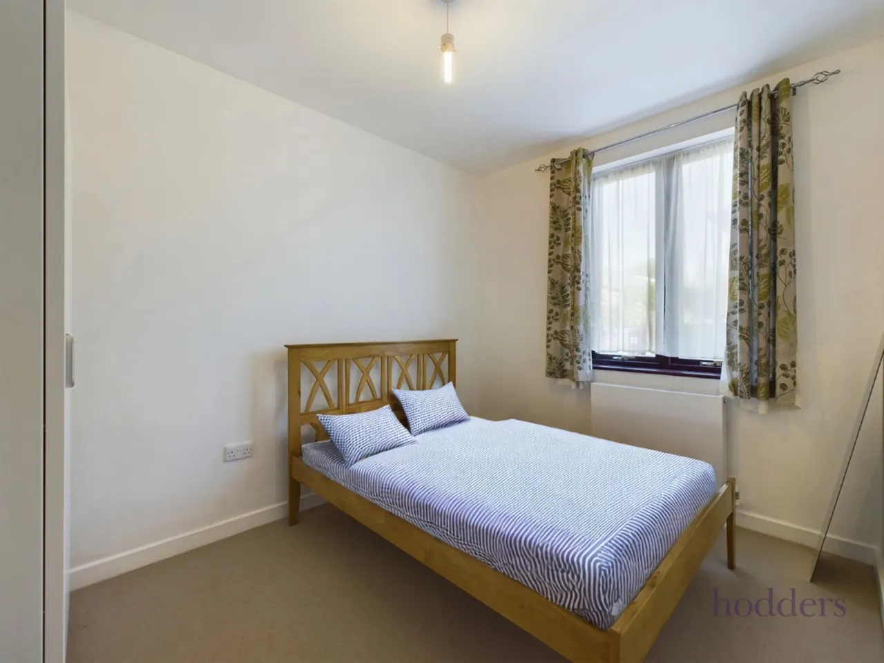 Hanworth Lane, Chertsey, KT16, photo 6