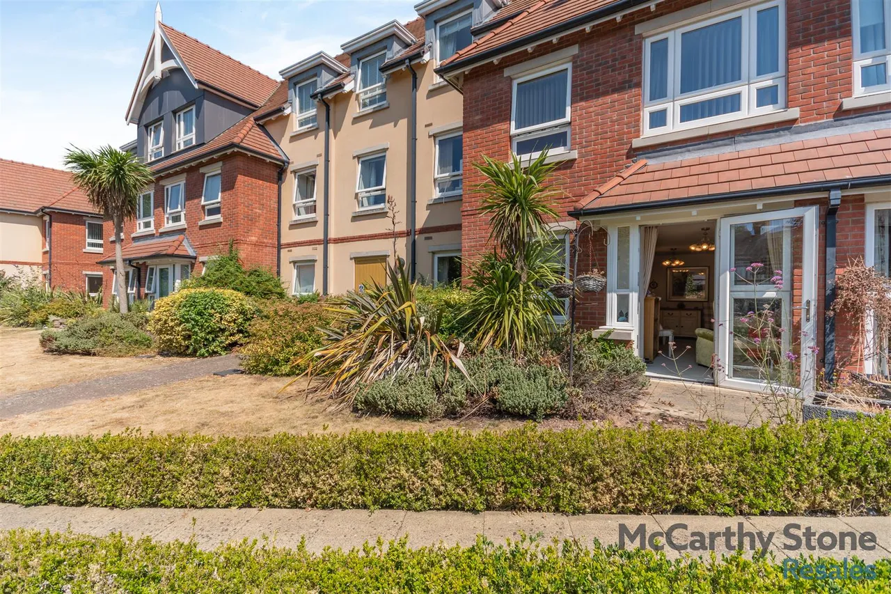 Hanbury Road, Droitwich, WR9, photo 16