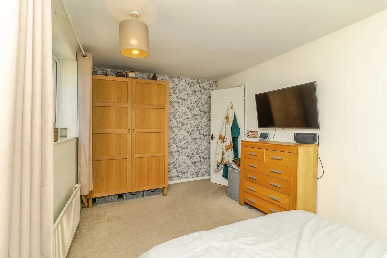 Southern Way, Wolverton, Milton Keynes, Buckinghamshire, MK12, photo 8