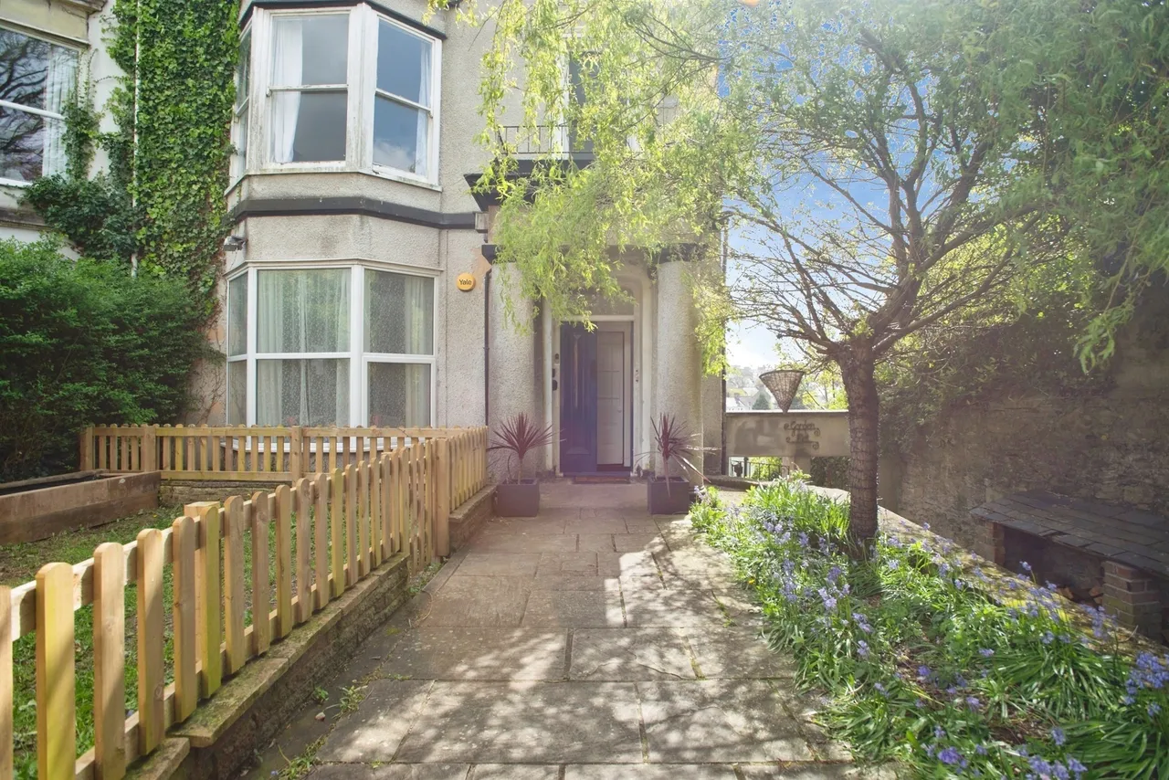 2 bed flat for sale — Lonsdale Villas, Plymouth