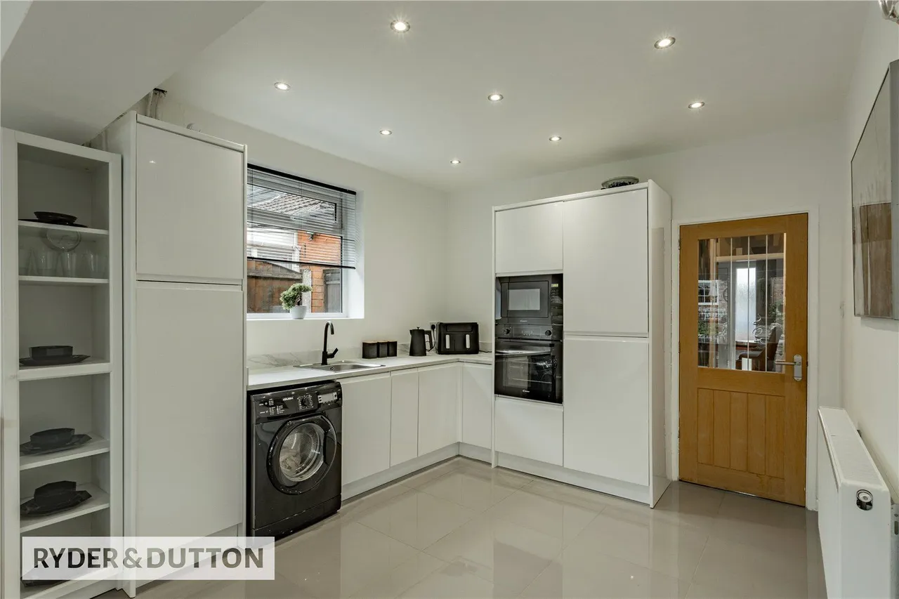Teasdale Close, Chadderton, OL9, photo 8