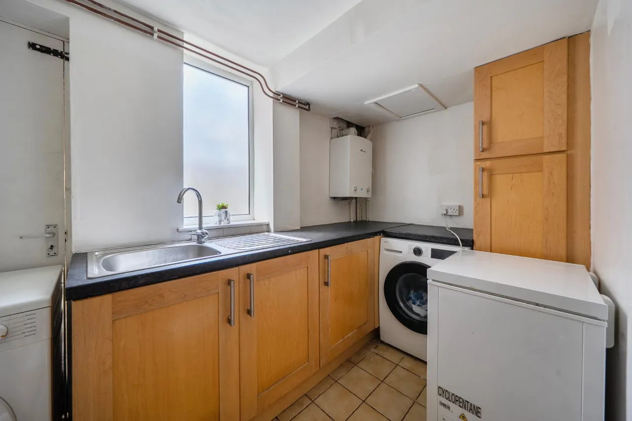 Widney Lane, Solihull, B91, photo 9