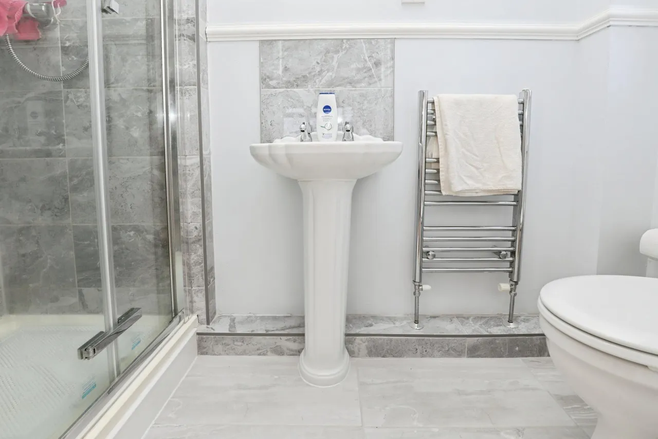 Rosehill View, Ashton In Makerfield, WN4, photo 9
