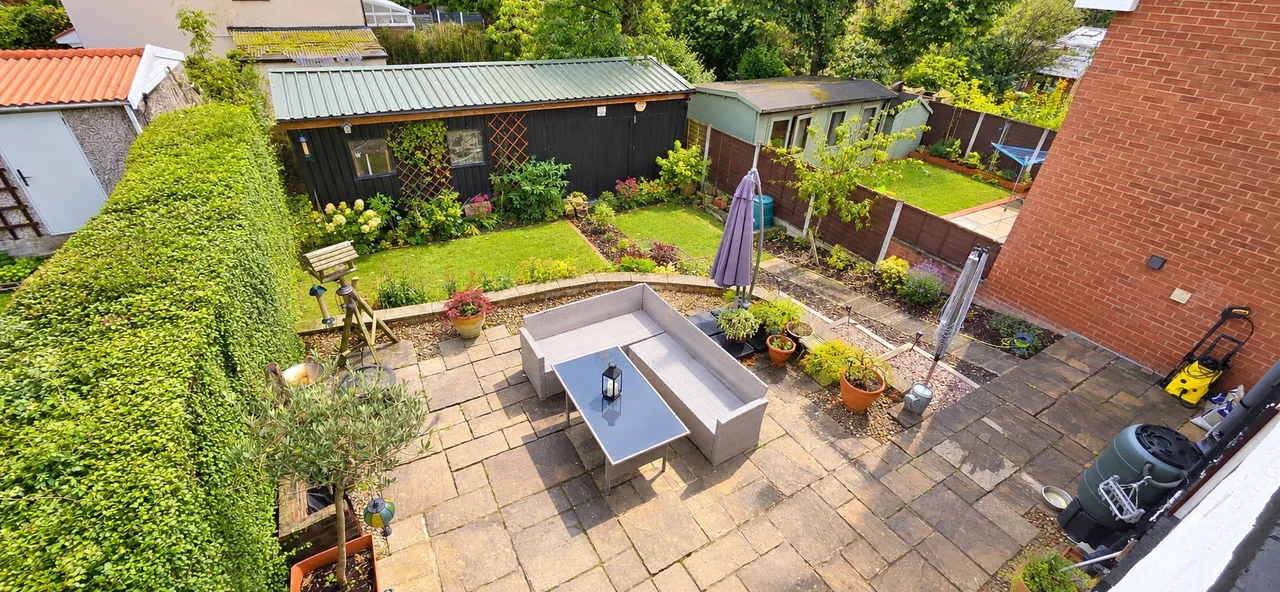 Kayswood Road, Marple, SK6, photo 16
