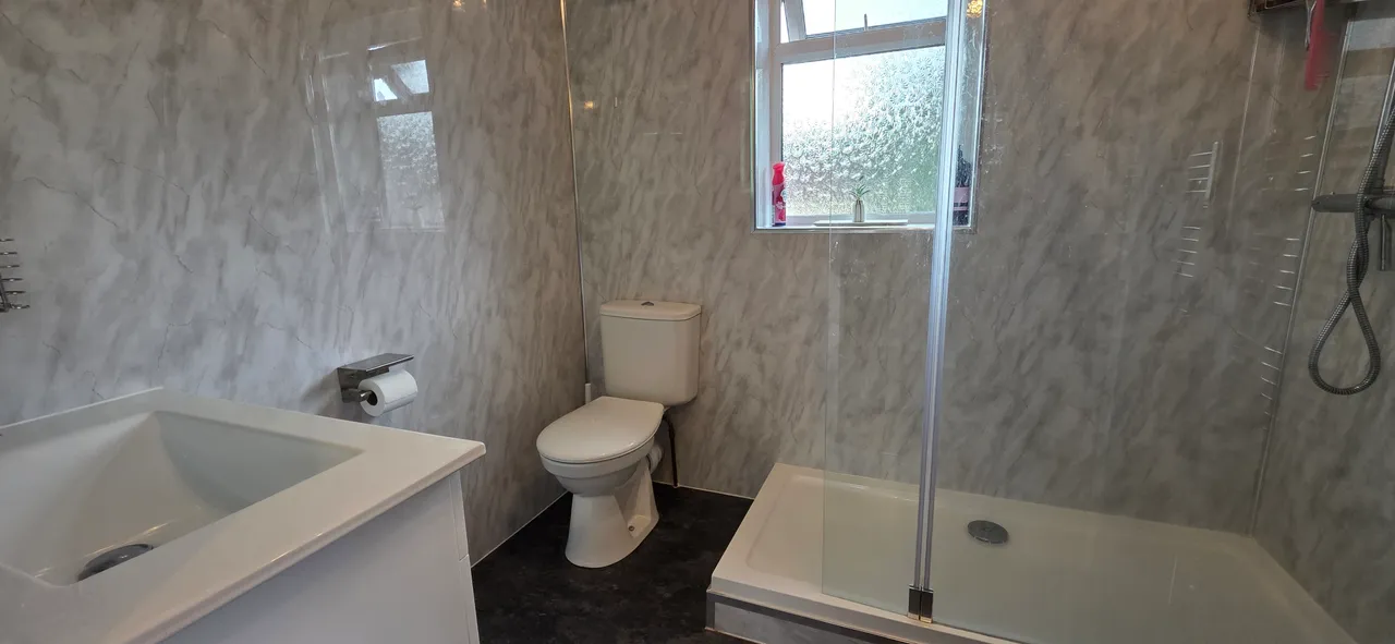 Kayswood Road, Marple, SK6, photo 14