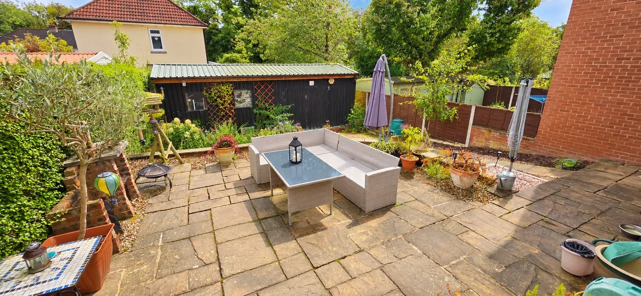 Kayswood Road, Marple, SK6, photo 9