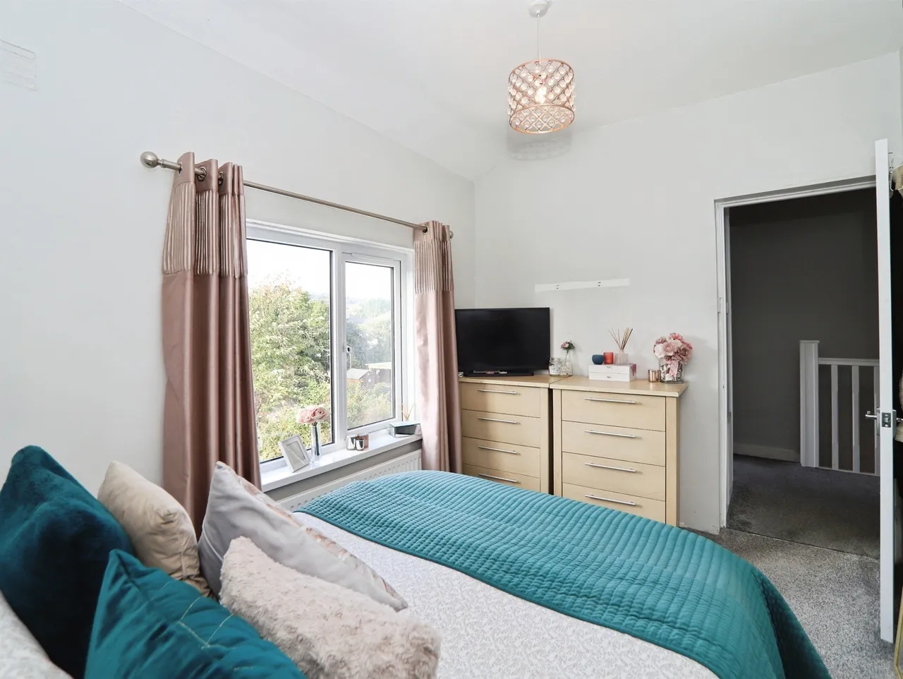 First Avenue, Caerphilly, CF83, photo 17