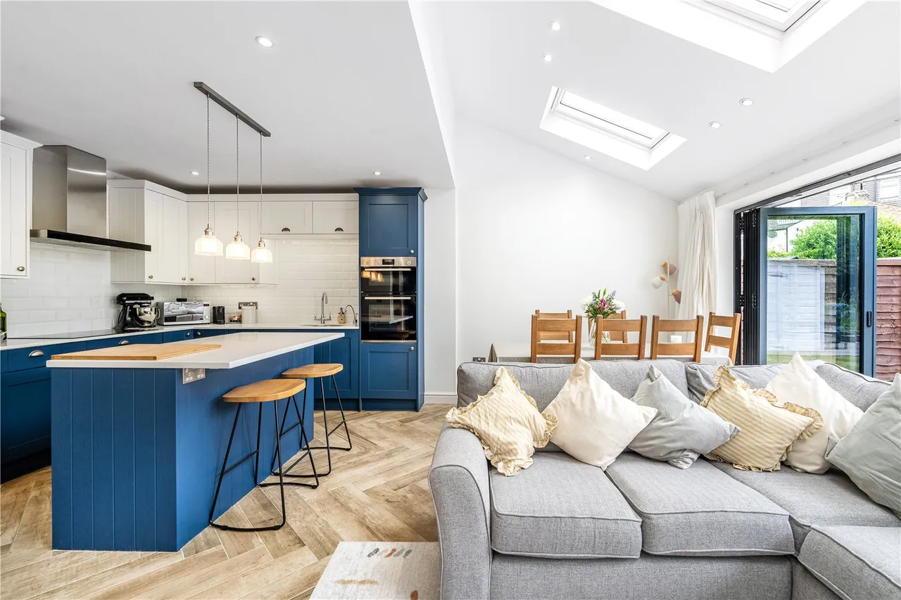 Princes Close, Teddington, TW11 0RX, photo 5