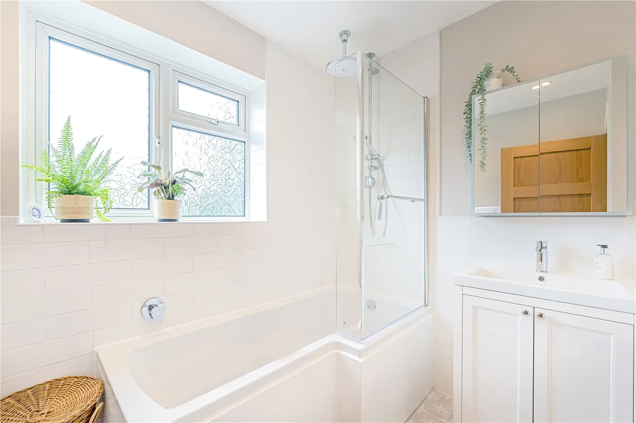 Princes Close, Teddington, TW11 0RX, photo 10