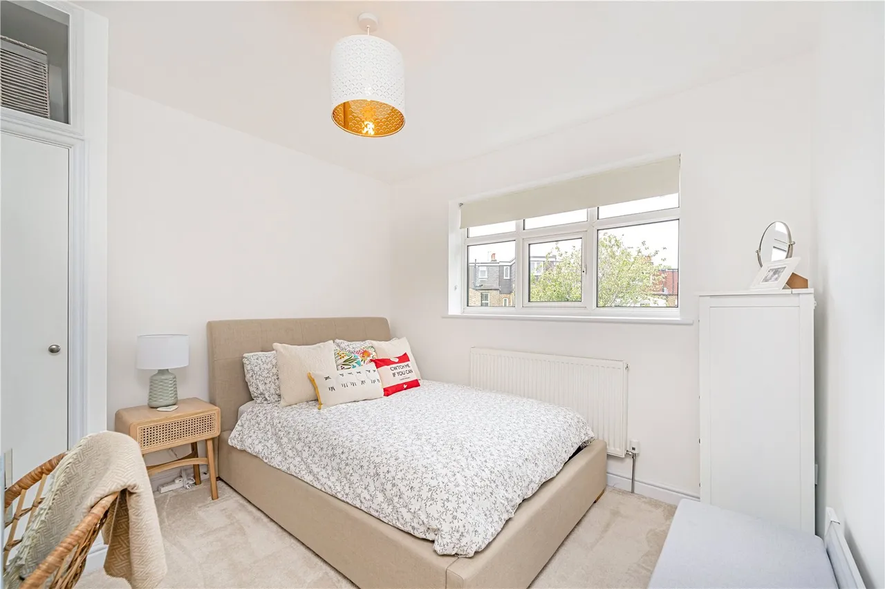Princes Close, Teddington, TW11 0RX, photo 9