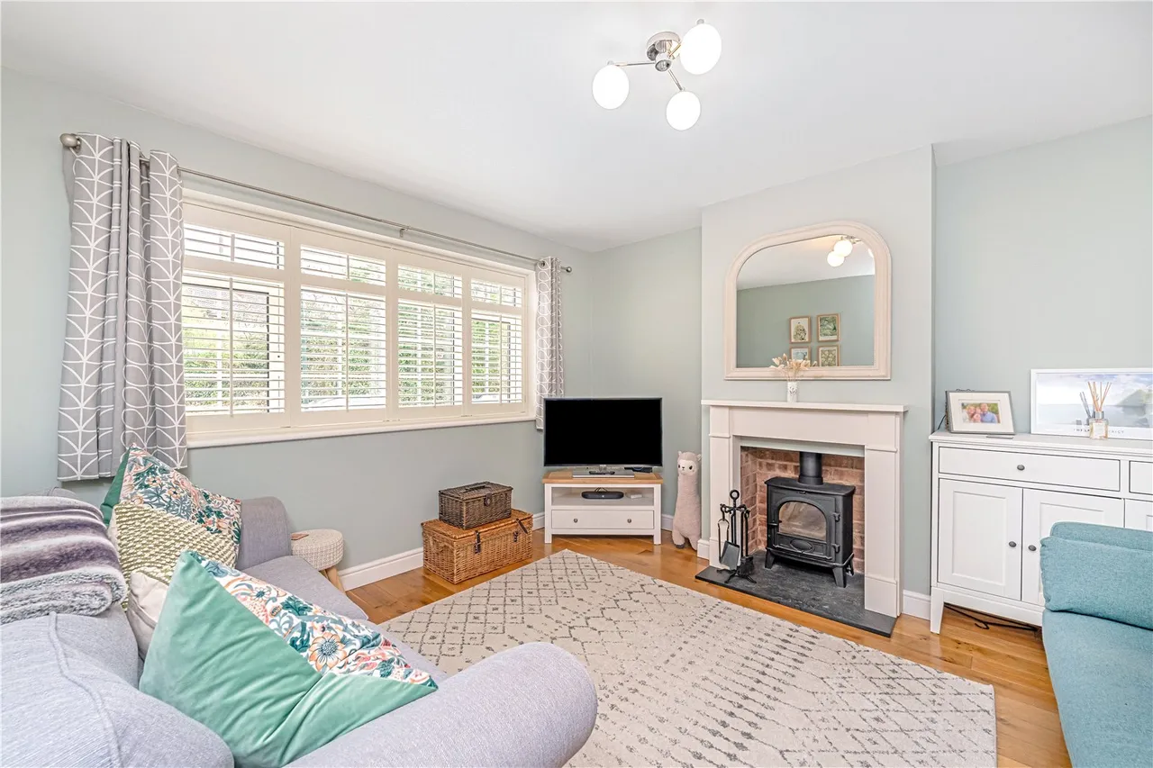 Princes Close, Teddington, TW11 0RX, photo 3