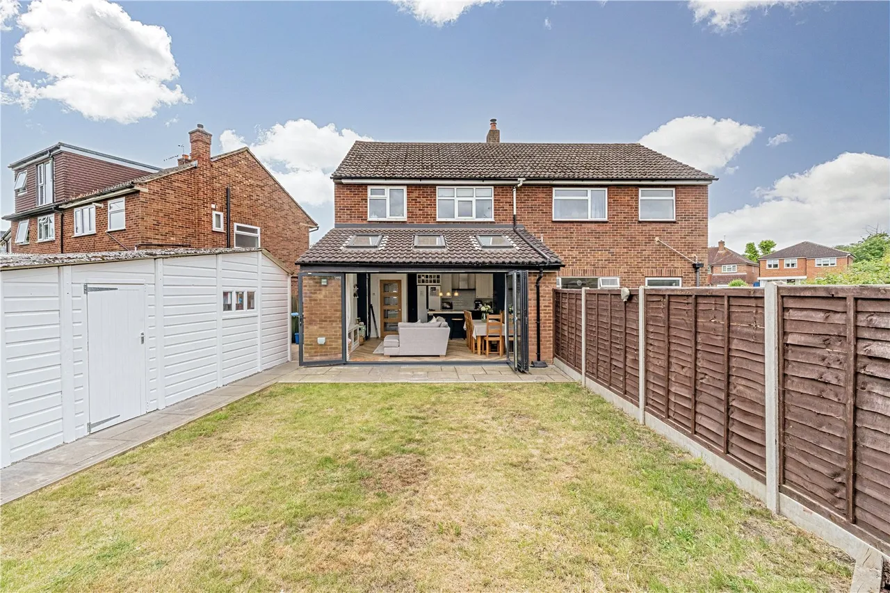 Princes Close, Teddington, TW11 0RX, photo 2