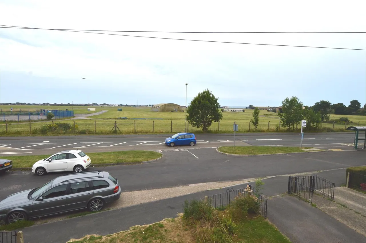 Gosport Road, Stubbington, Fareham, photo 7