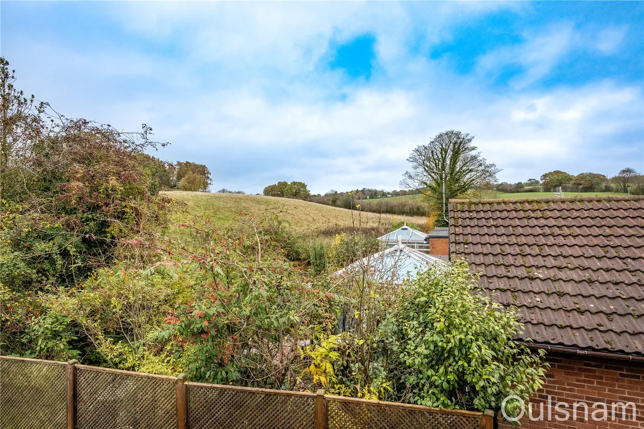 Cottage Lane, Marlbrook, Bromsgrove, Worcestershire, B60 1DT, photo 12