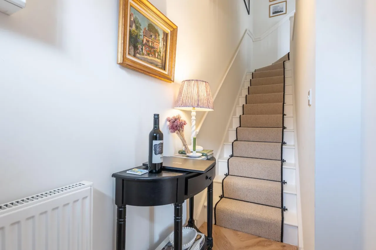 Balsam Lane, Warwick, photo 5