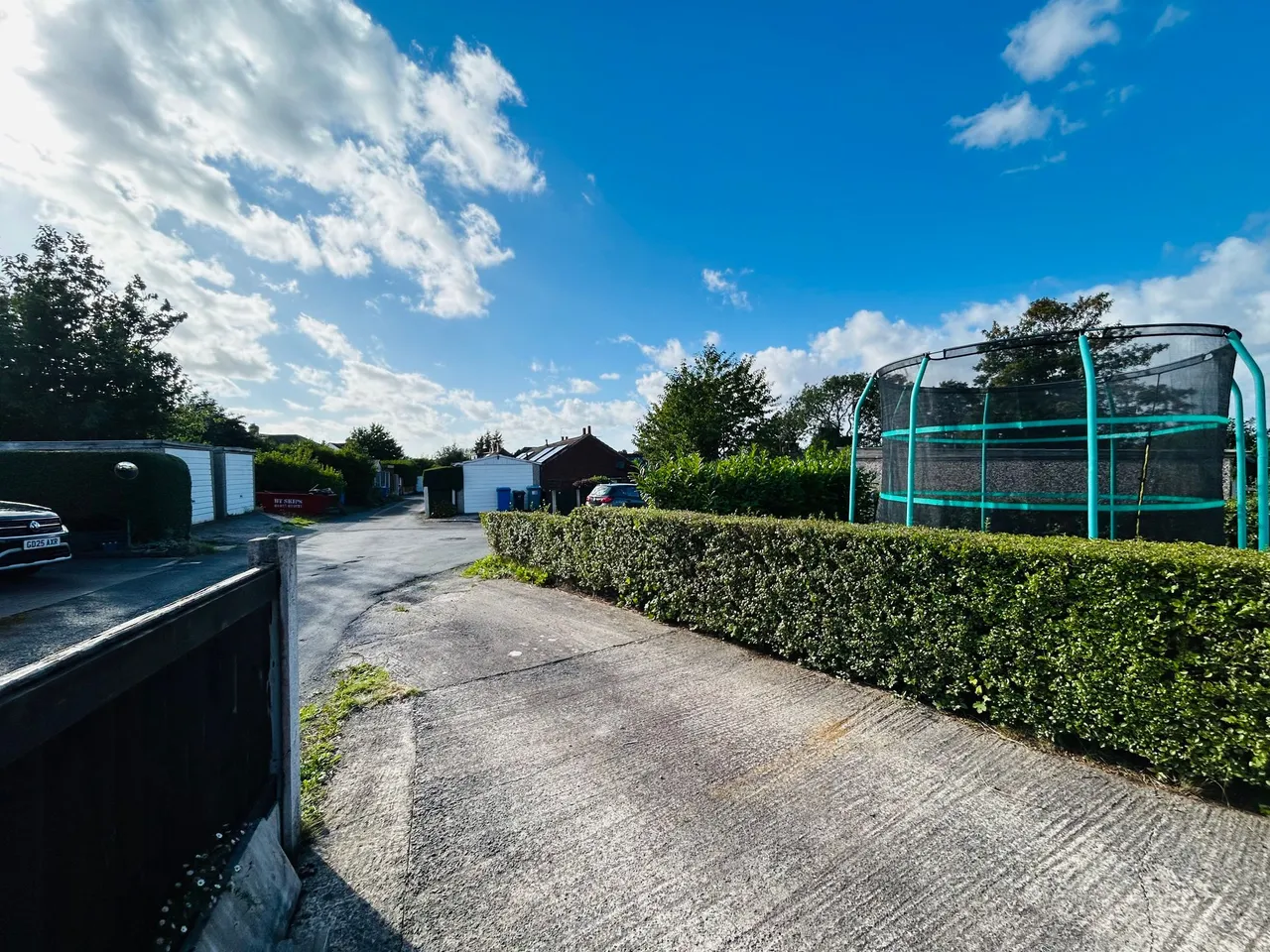 Barsbank Lane, Lymm, photo 12
