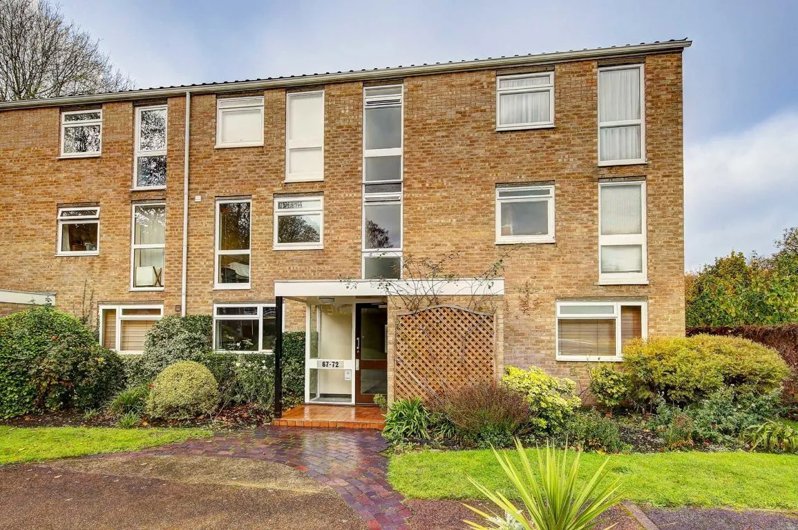 1 bed property for sale, Harrowdene Gardens, TW11