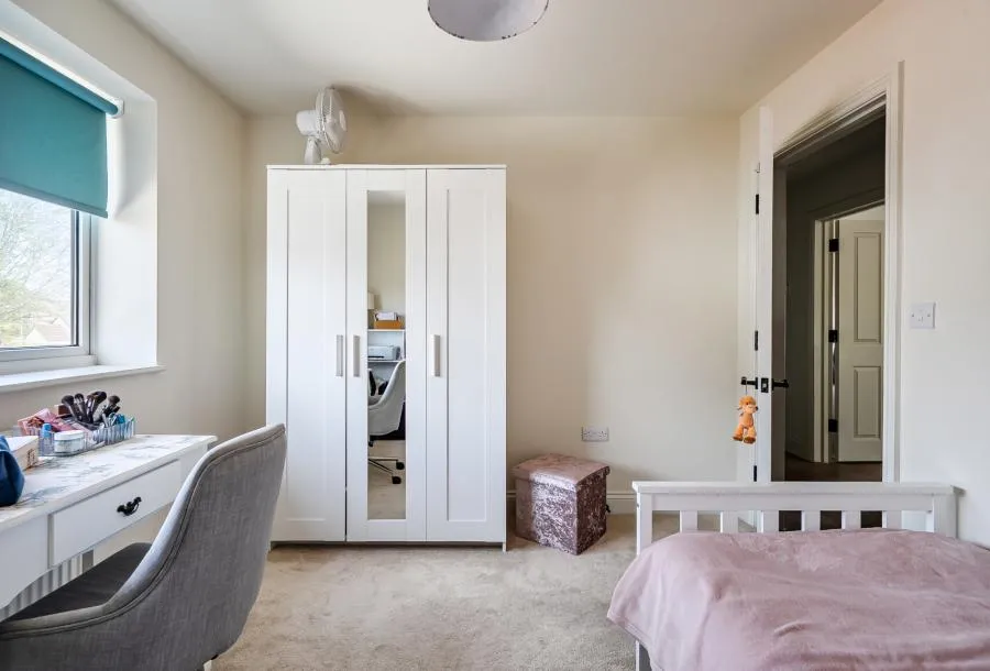 Station Road, Yate, BS37, photo 10