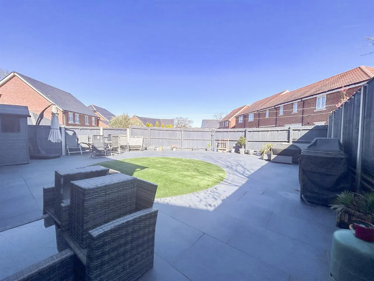 Luffield Drive, Bexhill-On-Sea, TN39 4GD, photo 11