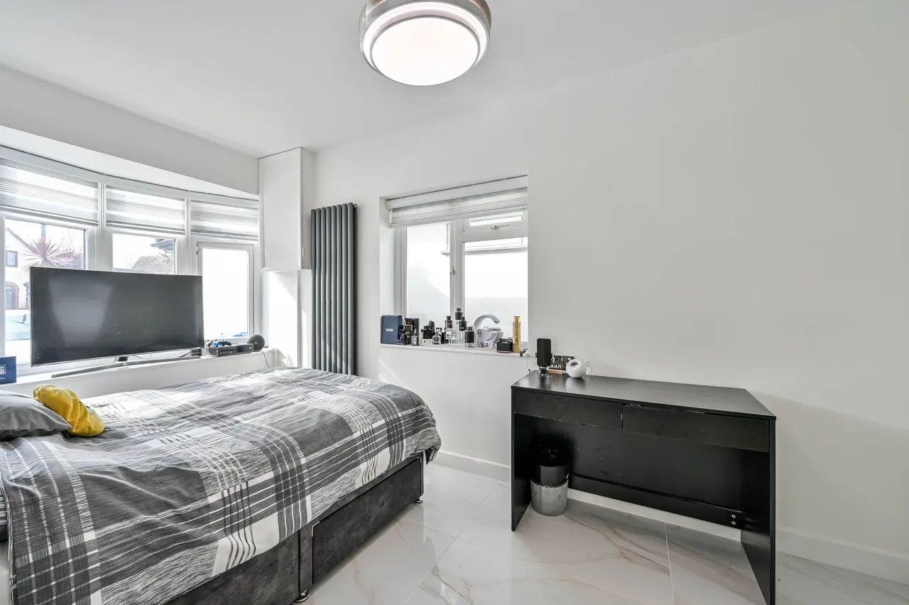 7 Pool Road, West Molesey, photo 6