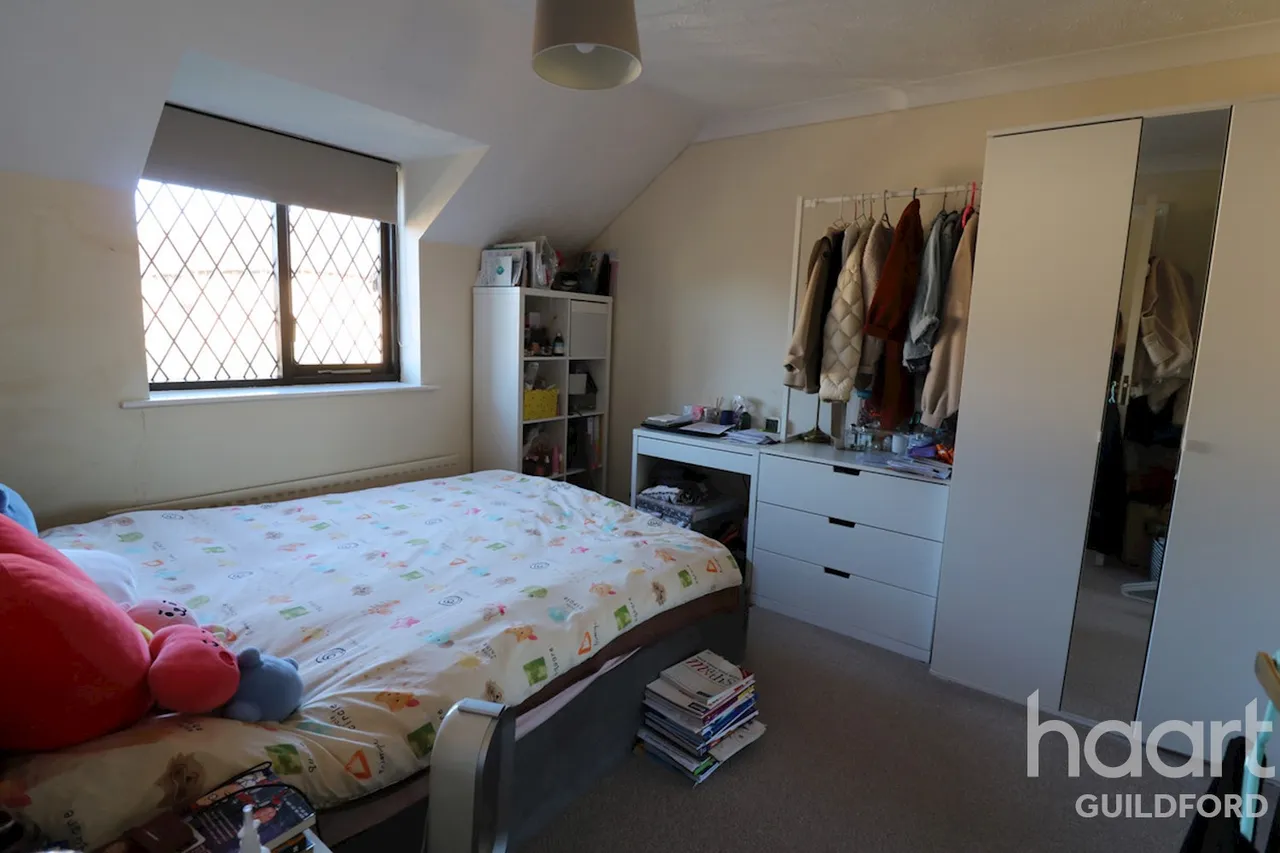 Suffolk Drive, GU4, photo 7