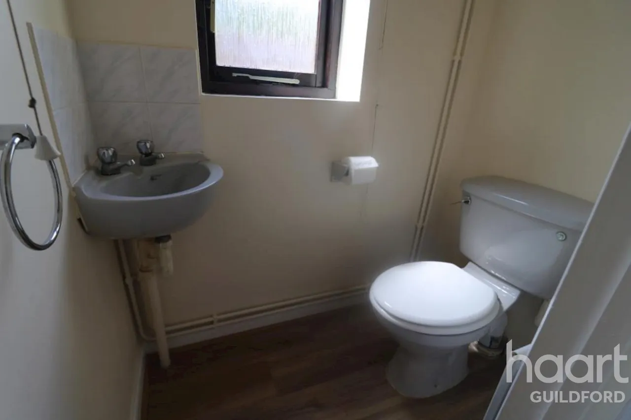Suffolk Drive, GU4, photo 14
