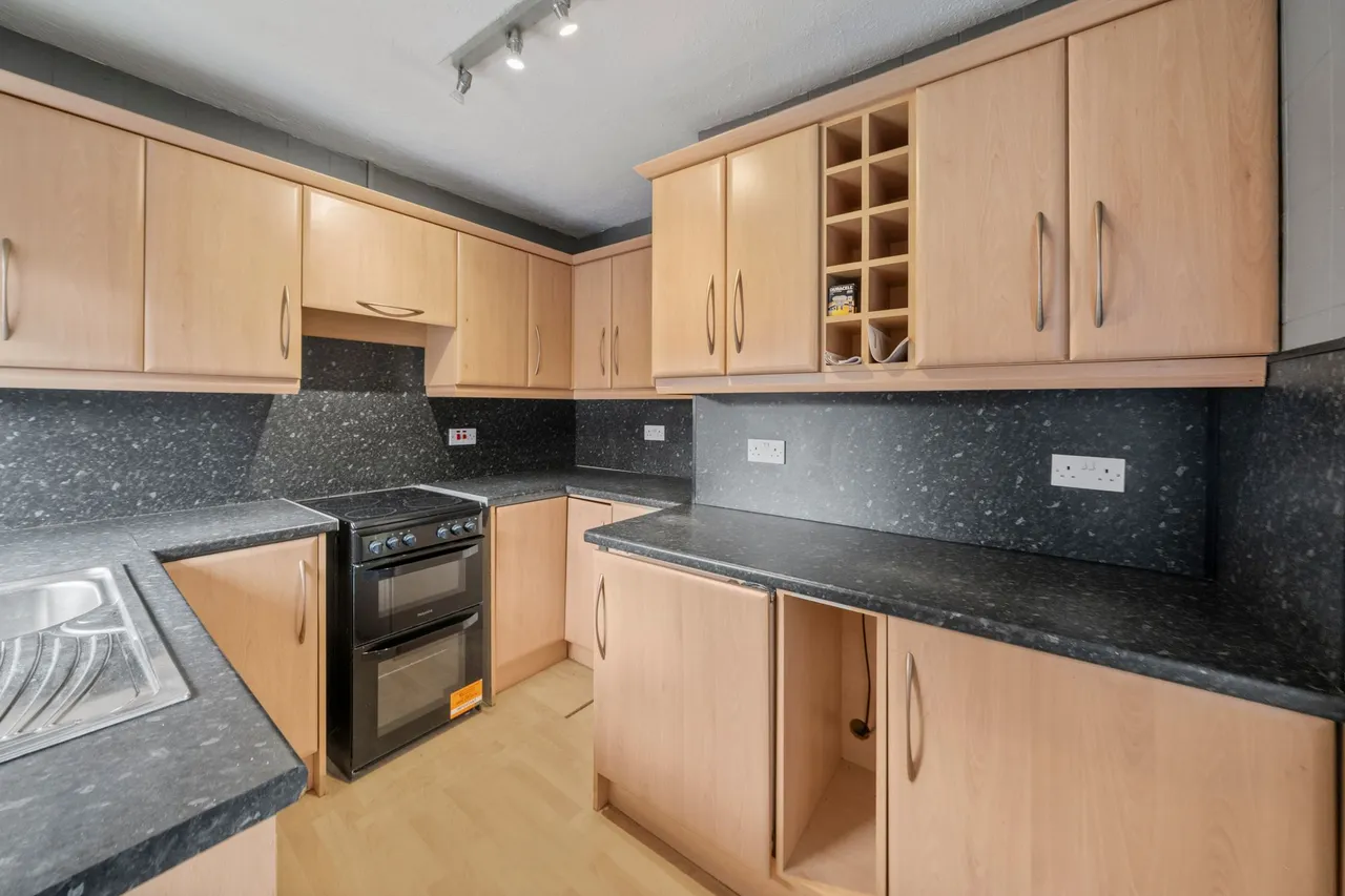 Linkside Avenue, Winwick, Warrington, Warrington, WA2 8NF, photo 8