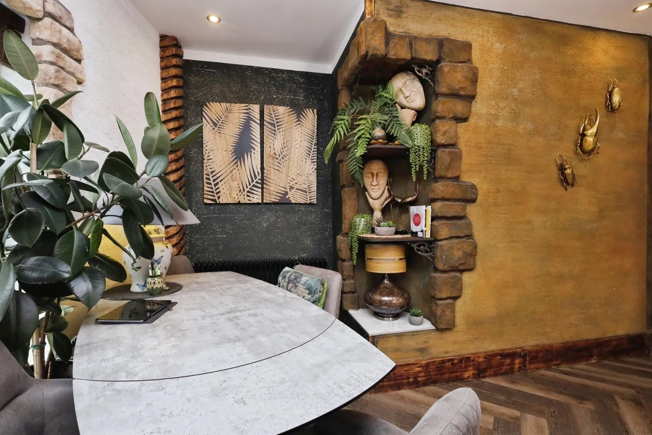 Seaside Road, Eastbourne, BN21, photo 5