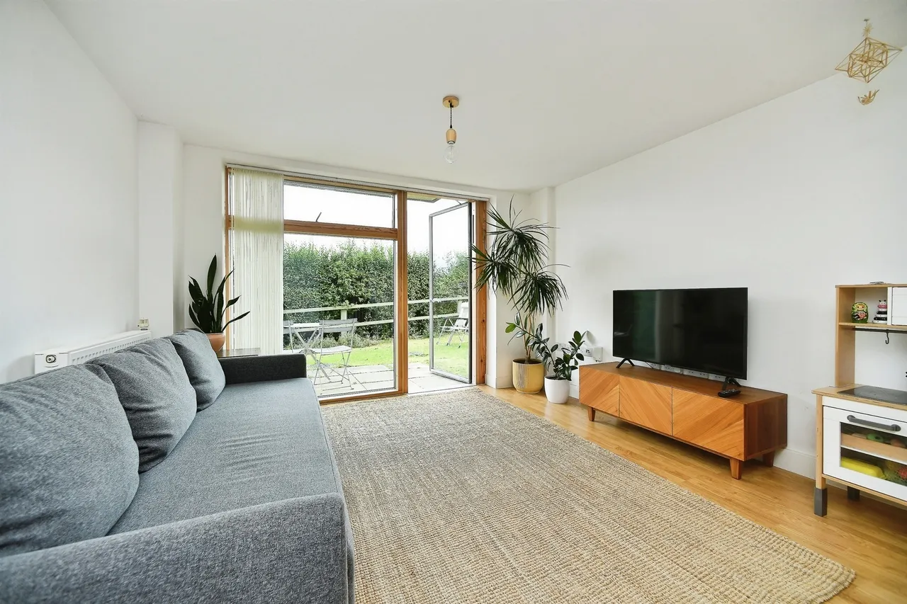 Pankhurst Avenue, Brighton, photo 2