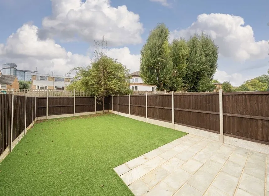 Reynard Way, Brentford, TW8, photo 8