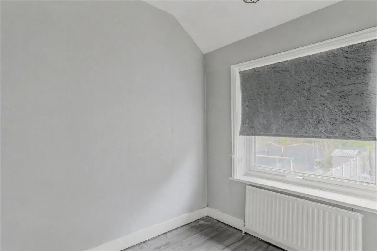 Shortwood Road, Dovecot, Liverpool, photo 5