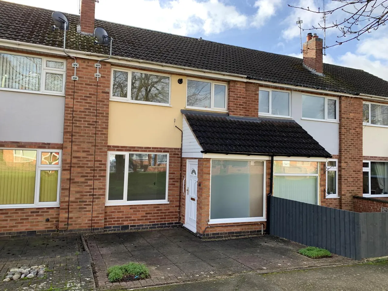 3 bed house to rent, Oak Crescent, Leicester, LE3