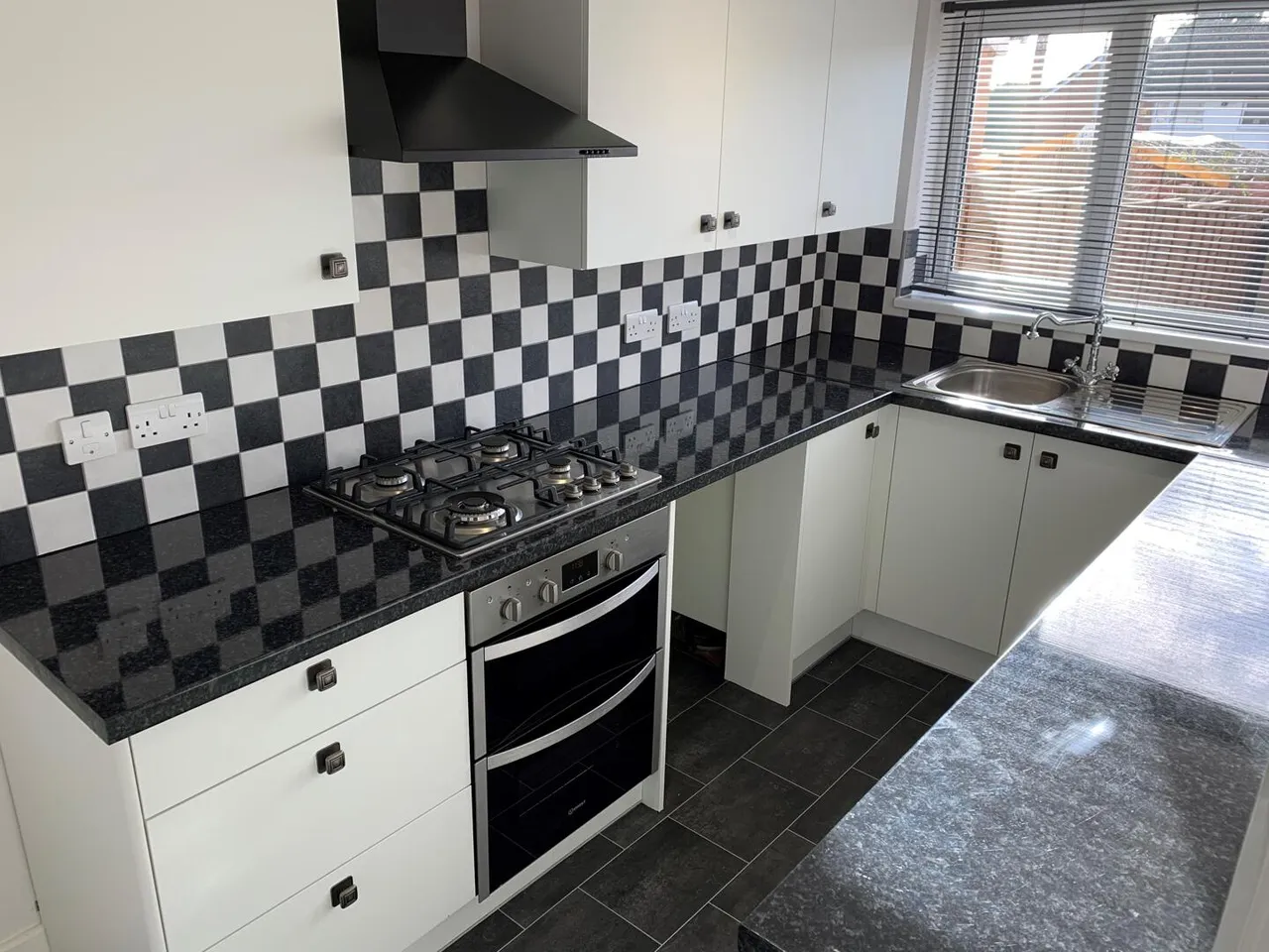 Oak Crescent, Leicester, LE3, photo 4