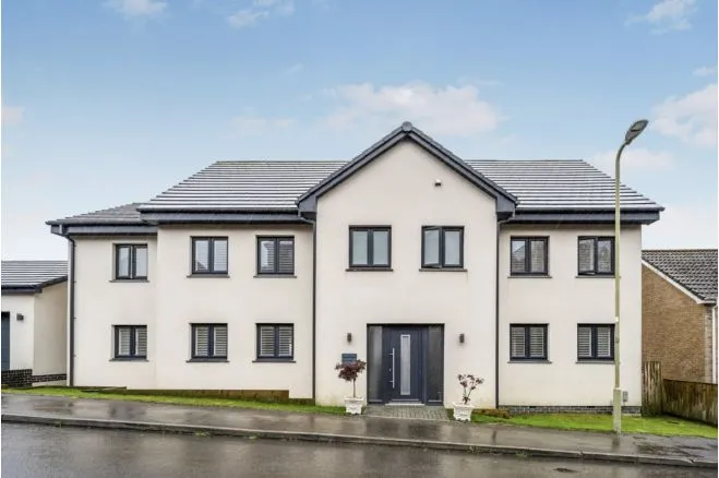 Llynfi Court, Maesteg, CF34, photo 3