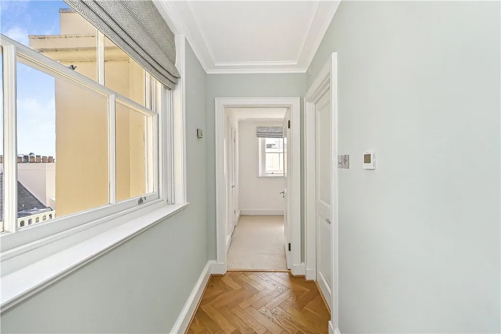 Cumberland Terrace, Regents Park, NW1, photo 6