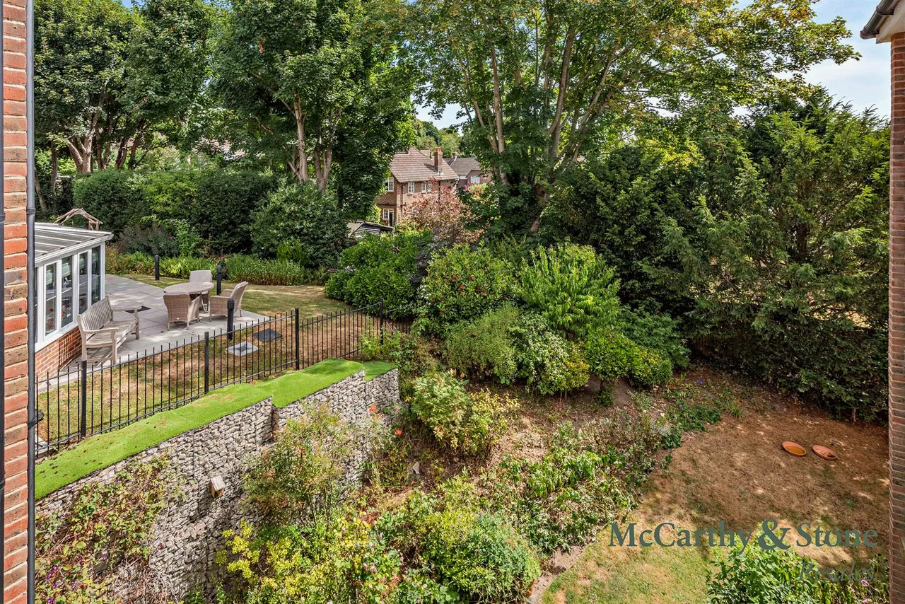 Grange Road, Uckfield, TN22, photo 3