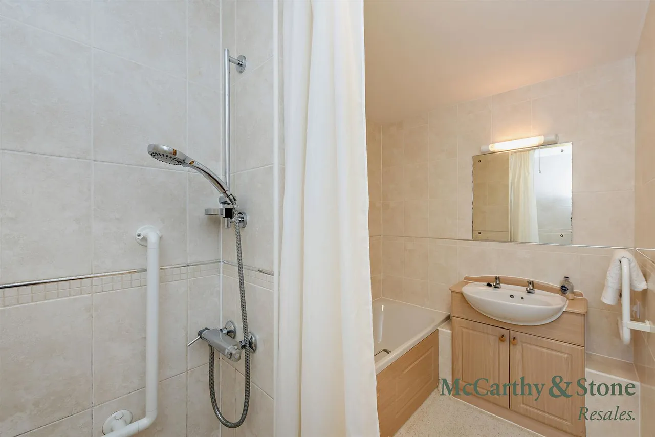 Grange Road, Uckfield, TN22, photo 14