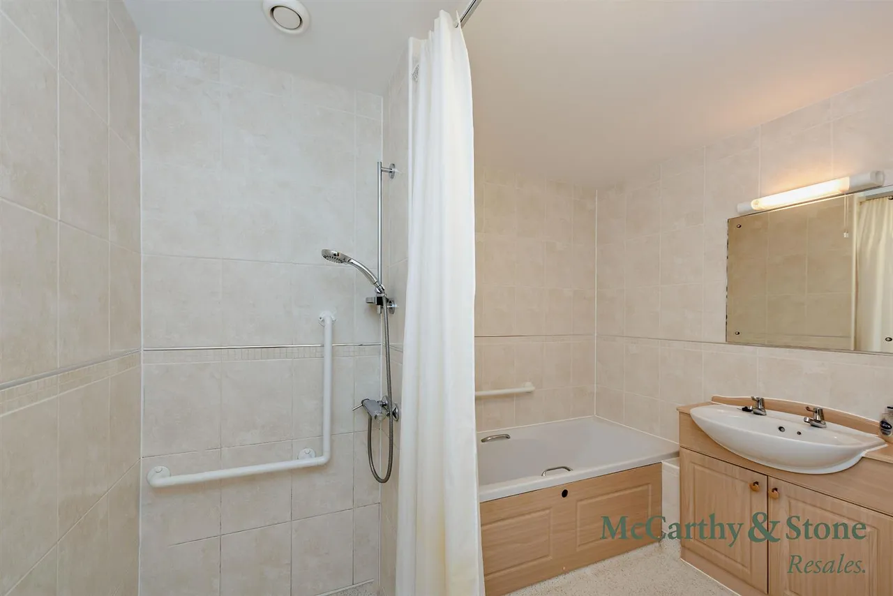Grange Road, Uckfield, TN22, photo 16