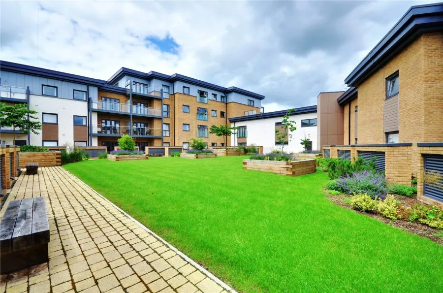 Wintergreen Boulevard, West Drayton, UB7, photo 11