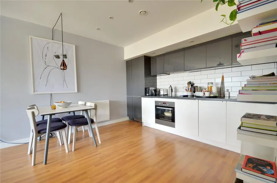 Wintergreen Boulevard, West Drayton, UB7, photo 4